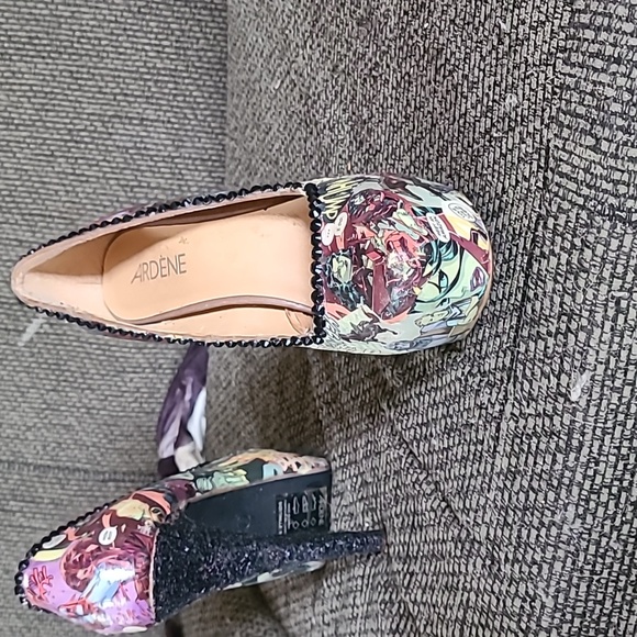 Custom wonder woman six inch stiletto heels - Picture 7 of 7